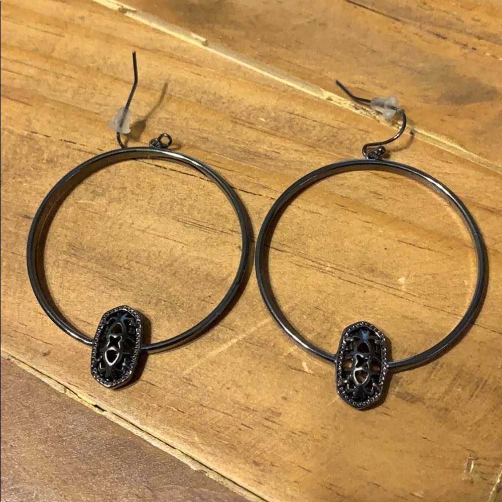 Kendra Scott Elora earrings